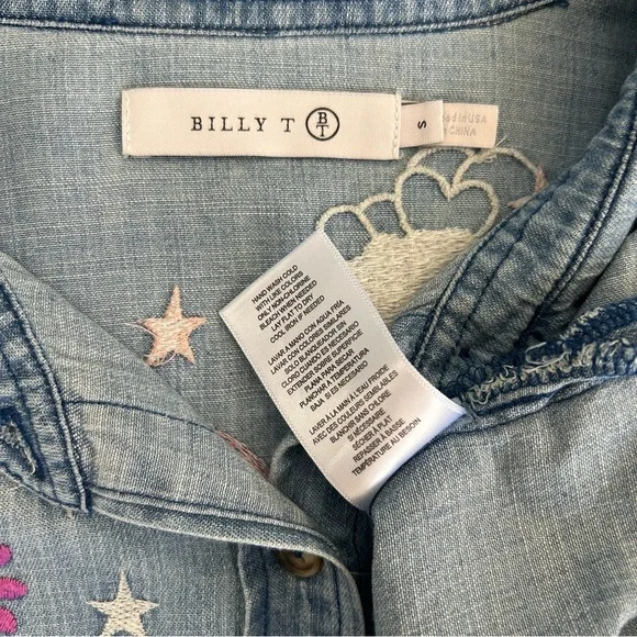 Billy T Happy Place Embroidered Denim Shirt Small Blue Button Down - Picture 4 of 6